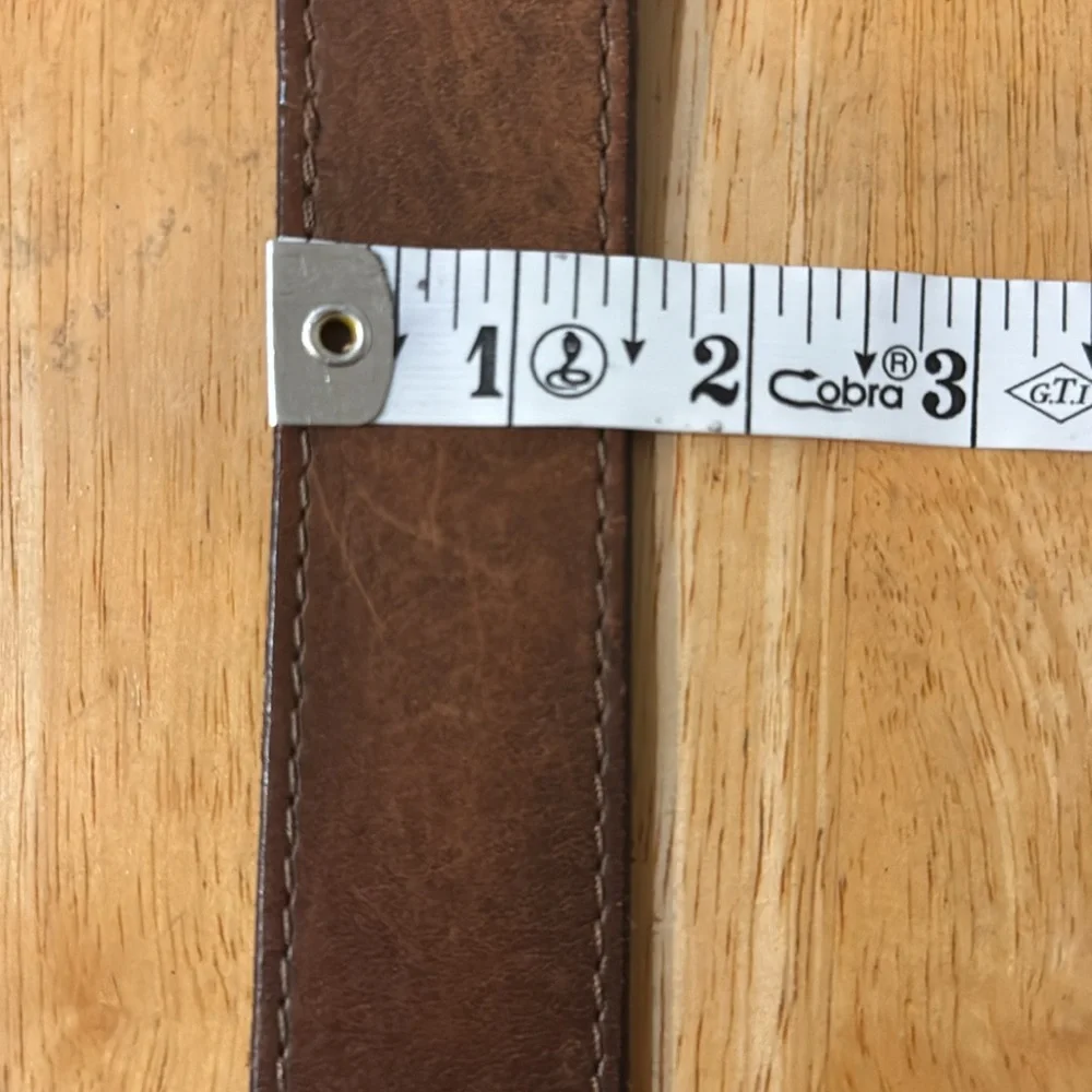 Levi’s Brown‎ Genuine Leather Belt Size 38-40 Sturdy Buckle